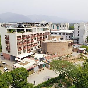 Legend Hotel Islamabad